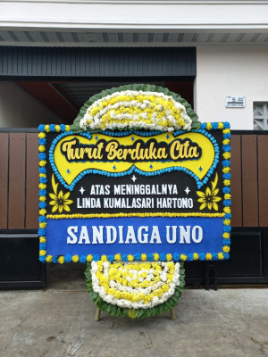 Papan Bunga Duka di Sungai Bulan
